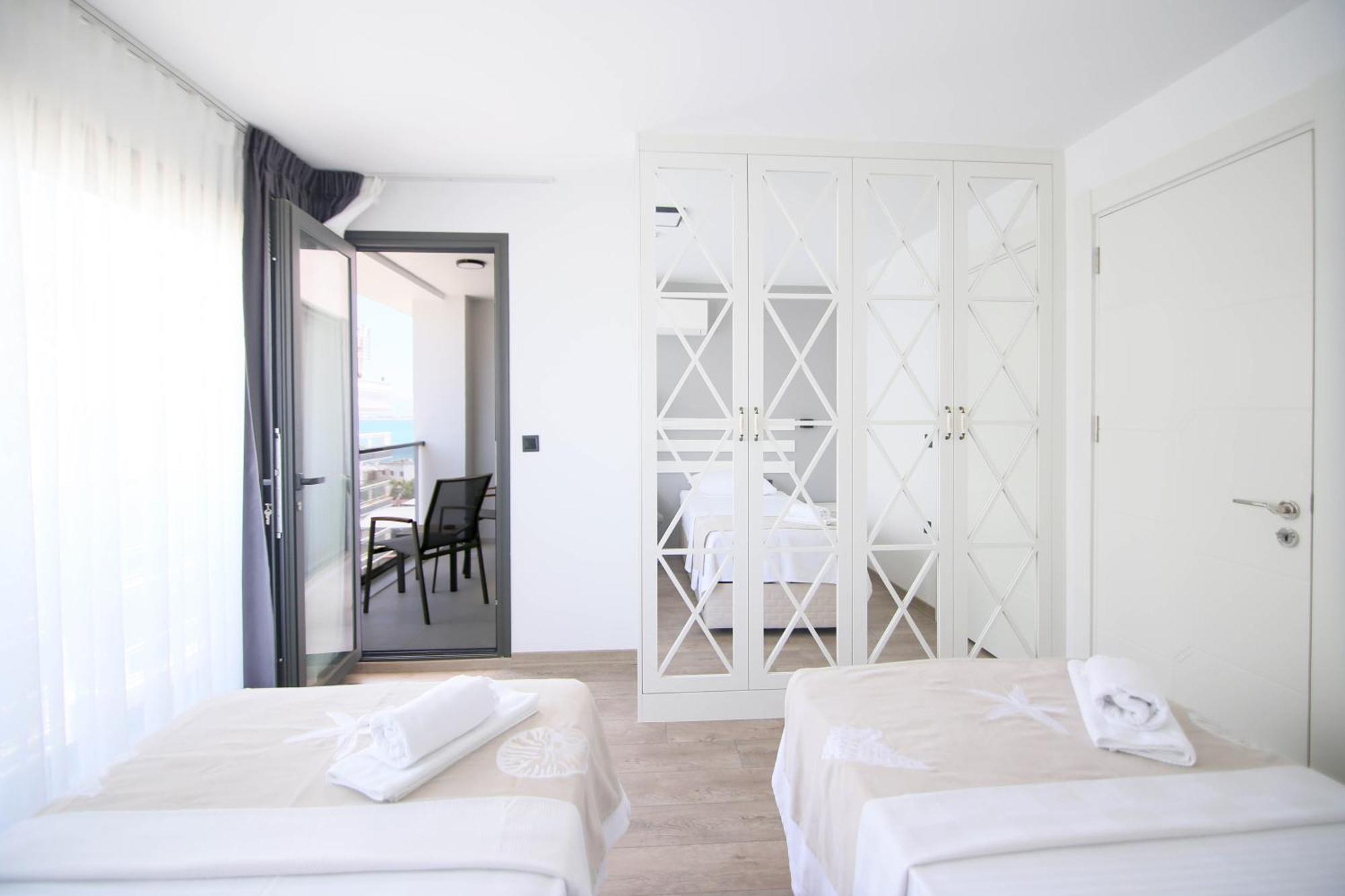 Krem Marin Otel Çeşme Zewnętrze zdjęcie